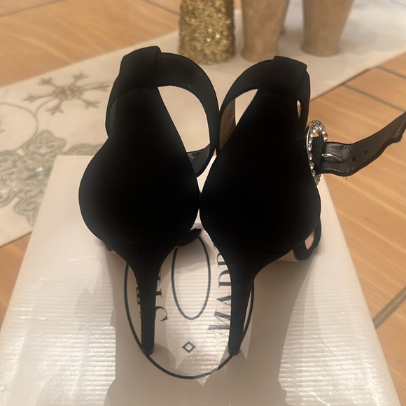 Steve Madden Suede Open Toe Heel - Picture 2 of 4